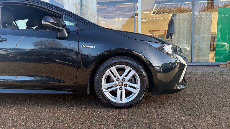 Toyota Corolla 1.8 VVT-i Hybrid Icon Tech 5dr CVT Hybrid Hatchback